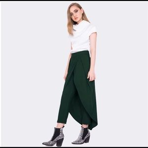 BLUZAT overlay skirt pants in green